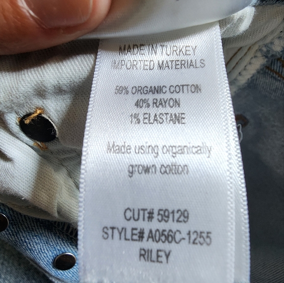 Agolde Riley Crop. 27 - Picture 4 of 4